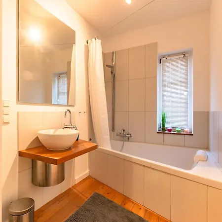 Hof Garz Kraeutergarten