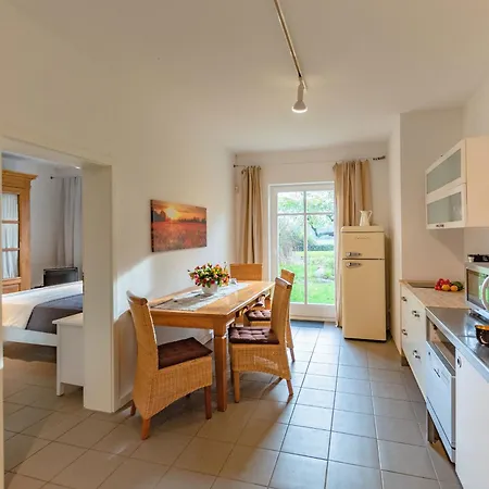 Hof Garz Kraeutergarten Apartman *