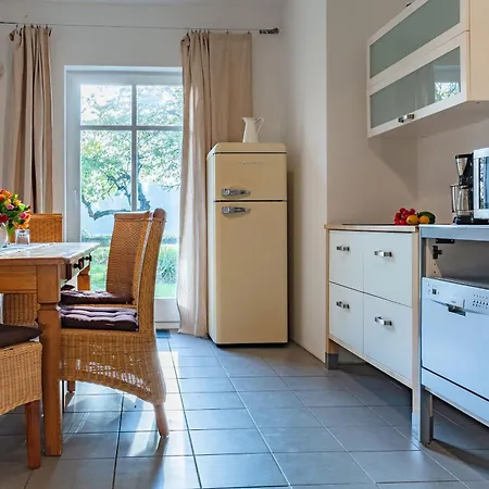 Hof Garz Kraeutergarten