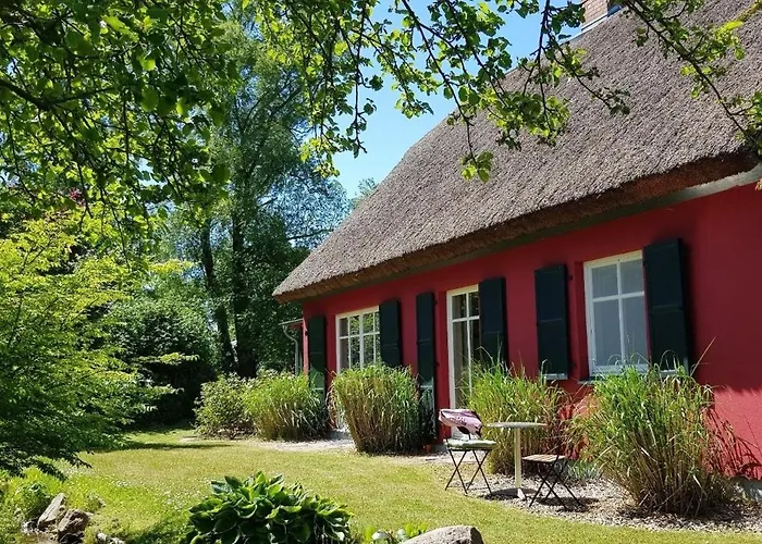 Hof Garz Kraeutergarten 坡瑟利特兹