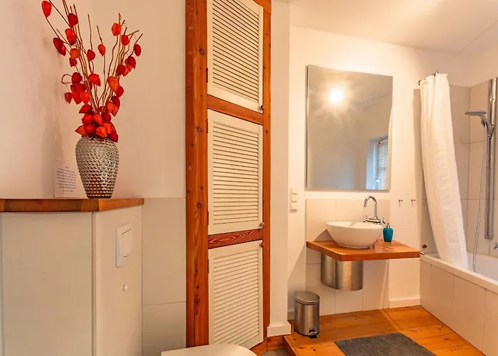 Hof Garz Kraeutergarten 公寓