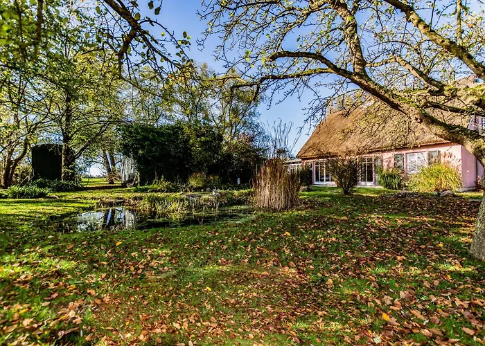 Hof Garz Kraeutergarten 公寓 *